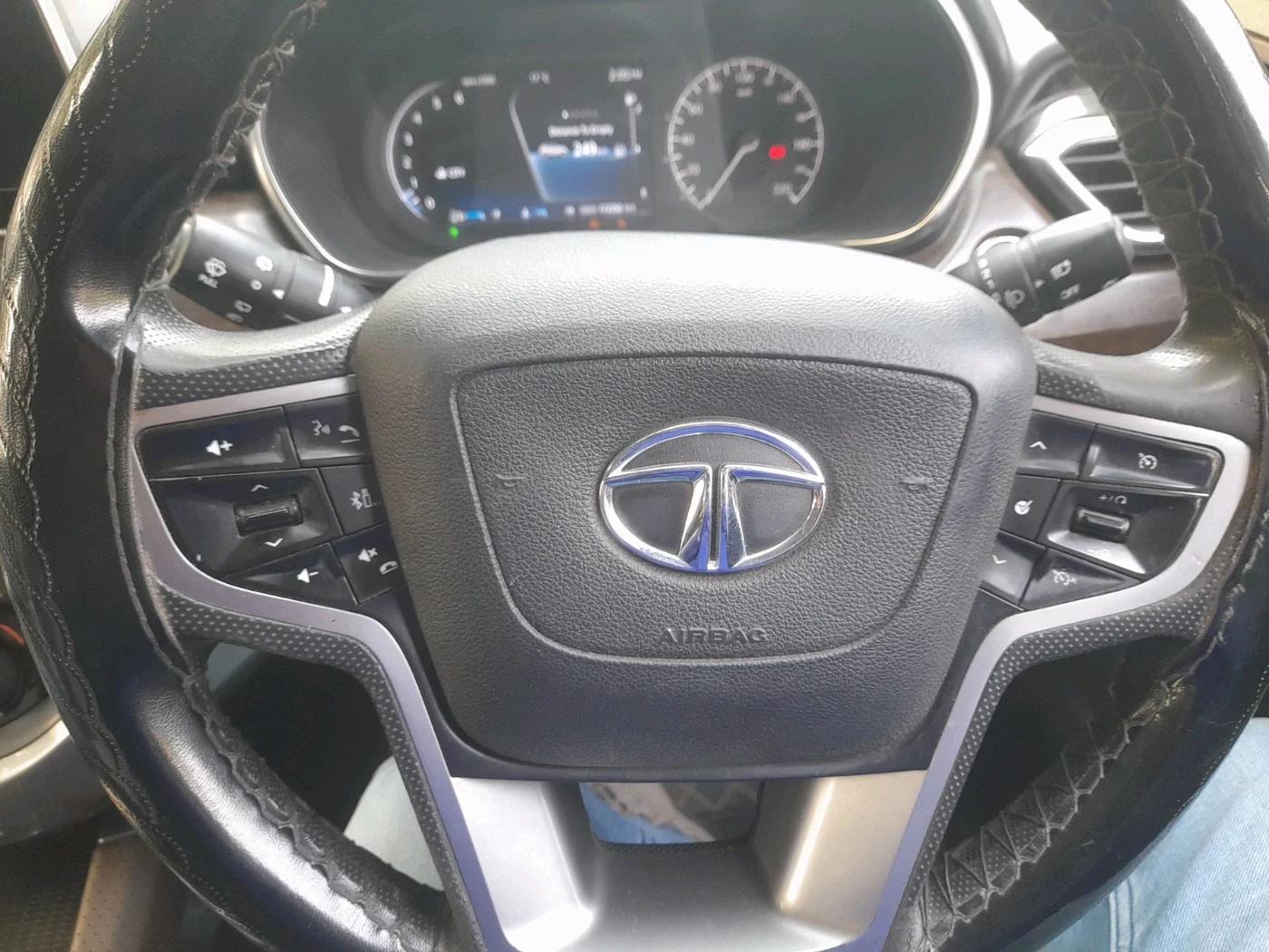 2020 Tata Harrier XZ PLUS 2.0L, Diesel, Manual, 1,72,392 km, interior
