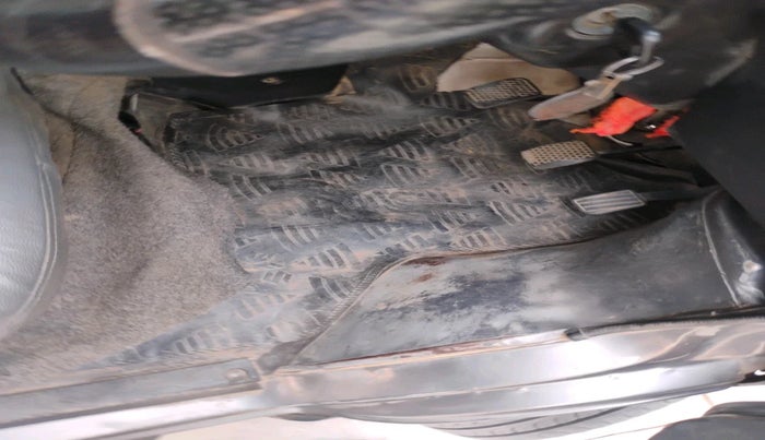 2022 Maruti Eeco 5 STR AC CNG (O), CNG, Manual, 85,858 km, interior