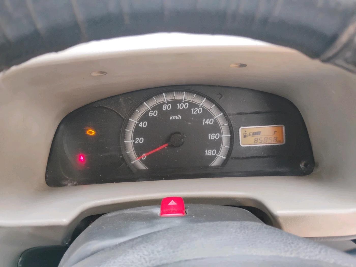 2022 Maruti Eeco 5 STR AC CNG (O), CNG, Manual, 85,858 km, interior