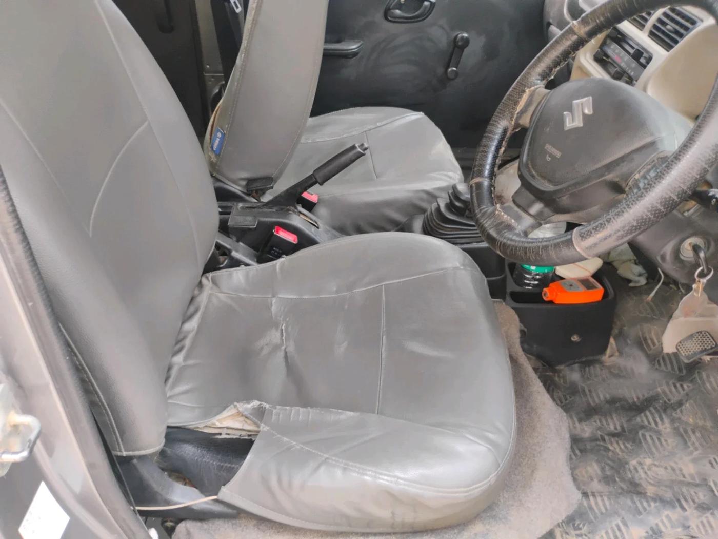 2022 Maruti Eeco 5 STR AC CNG (O), CNG, Manual, 85,858 km, interior