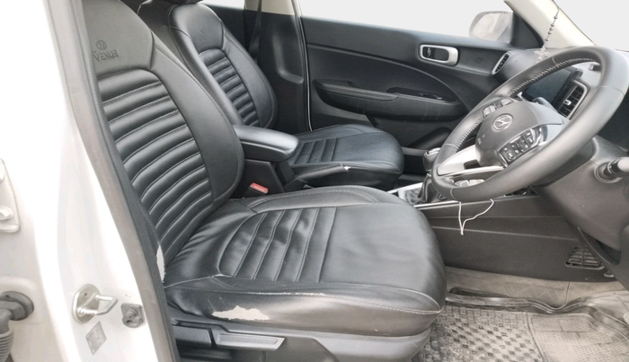 2020 Hyundai VENUE SX 1.0 (O) TURBO, Petrol, Manual, 1,29,148 km, interior