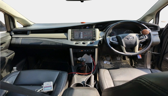 2022 Toyota Innova Crysta 2.7 GX 7 STR MT, Petrol, Manual, 90,880 km, interior