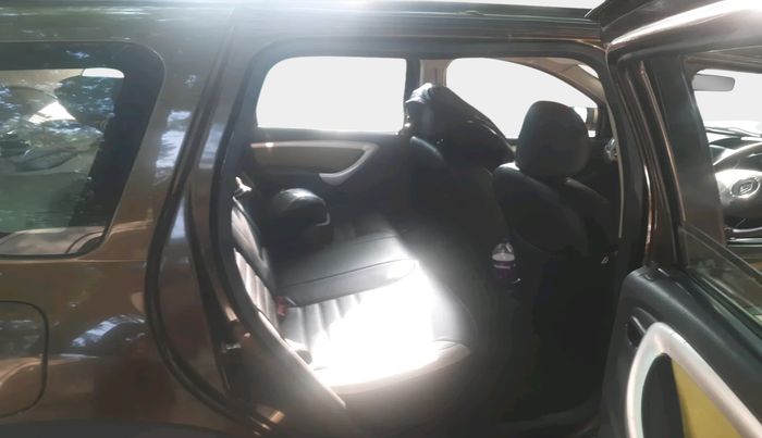 2014 Renault Duster 110 PS RXL ADVENTURE, Diesel, Manual, 1,09,601 km, interior