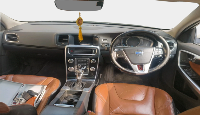 2015 Volvo S60 D5, Diesel, Automatic, 82,346 km, interior