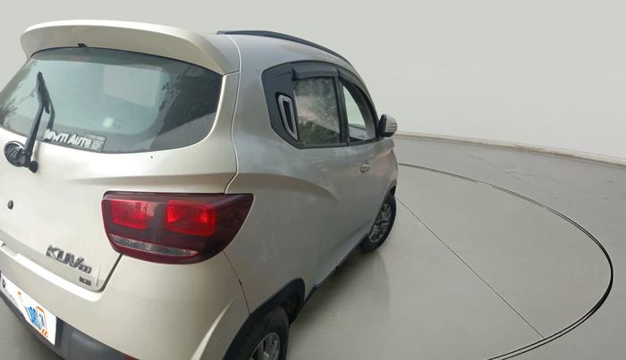 2015 Mahindra Kuv100 K8 D 6 STR, Diesel, Manual, 98,701 km, exterior