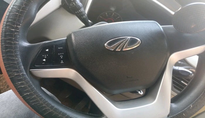 2015 Mahindra Kuv100 K8 D 6 STR, Diesel, Manual, 98,701 km, interior