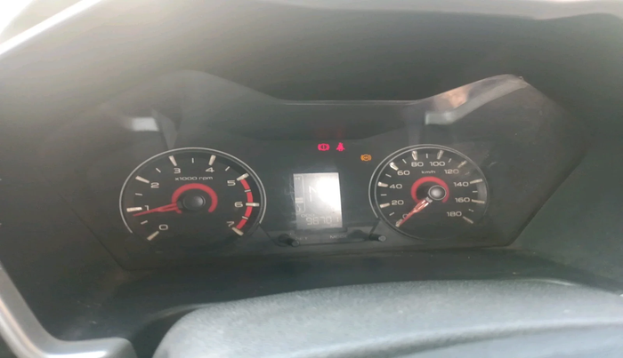 2015 Mahindra Kuv100 K8 D 6 STR, Diesel, Manual, 98,701 km, interior