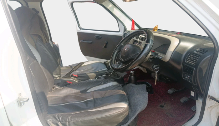 2022 Maruti Eeco 7 STR STD(O), Petrol, Manual, 49,910 km, interior