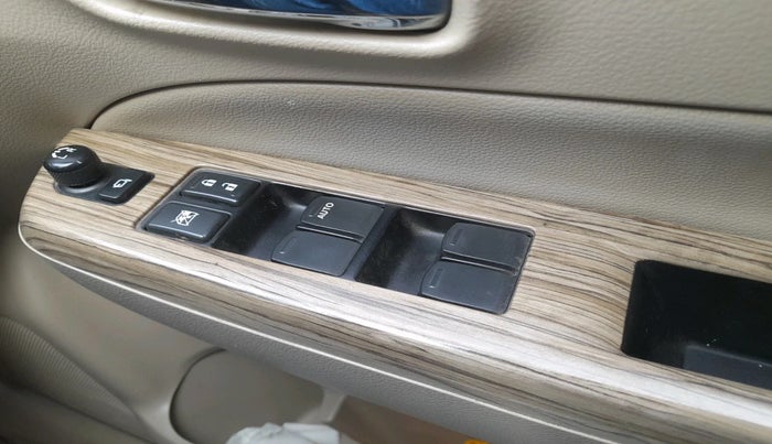 2018 Maruti Ciaz ALPHA  AT 1.5 SHVS PETROL, Petrol, Automatic, 71,078 km, interior