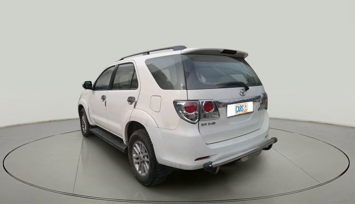 2014 Toyota Fortuner 3.0 4X2 MT, Diesel, Manual, 1,84,495 km, exterior