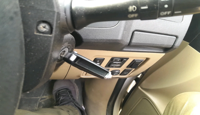 2014 Toyota Fortuner 3.0 4X2 MT, Diesel, Manual, 1,84,495 km, interior