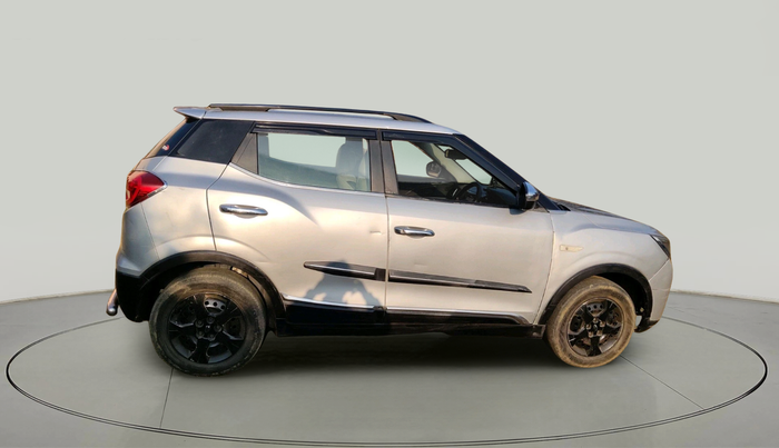 2019 Mahindra XUV300 W6 1.5 DIESEL, Diesel, Manual, 1,38,458 km, exterior