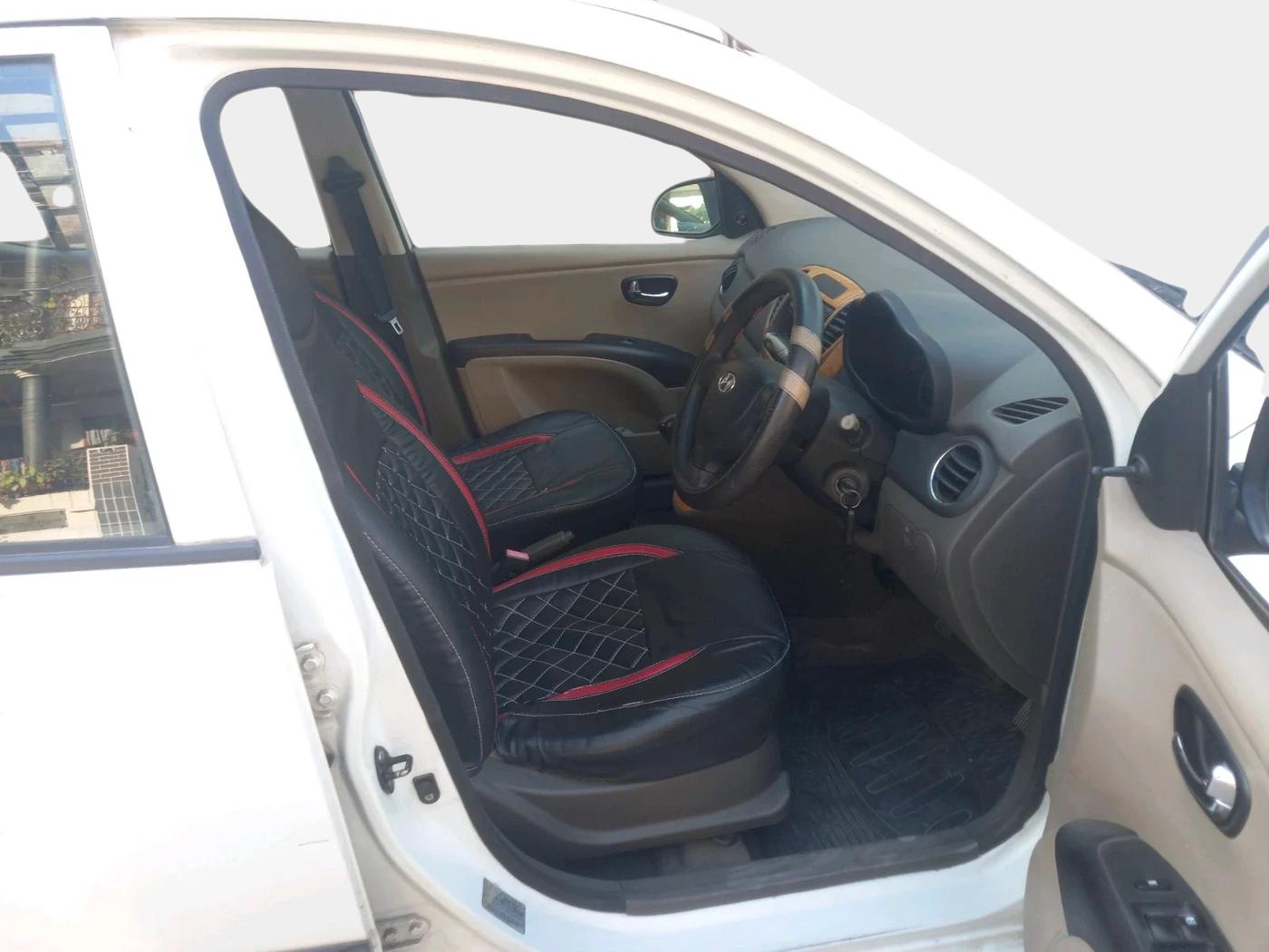 2011 Hyundai i10 MAGNA 1.1, Petrol, Manual, 36,320 km, interior