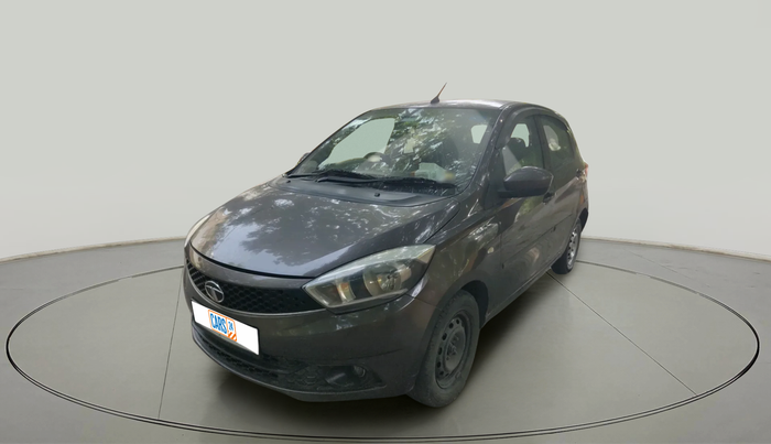 2017 Tata Tiago XT PETROL, Petrol, Manual, 1,27,745 km, exterior