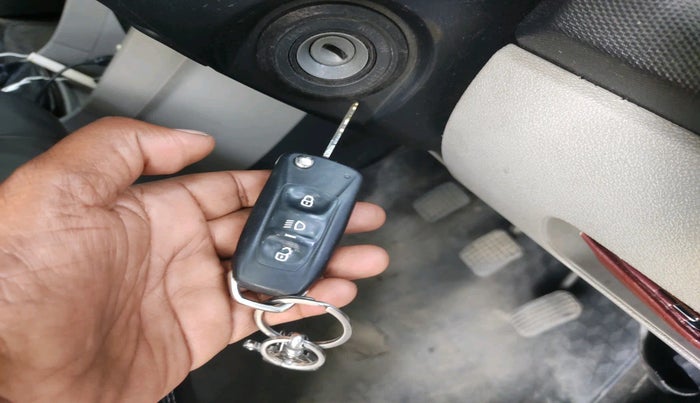 2017 Tata Tiago XT PETROL, Petrol, Manual, 1,27,745 km, interior