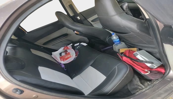 2017 Tata Tiago XT PETROL, Petrol, Manual, 1,27,745 km, interior