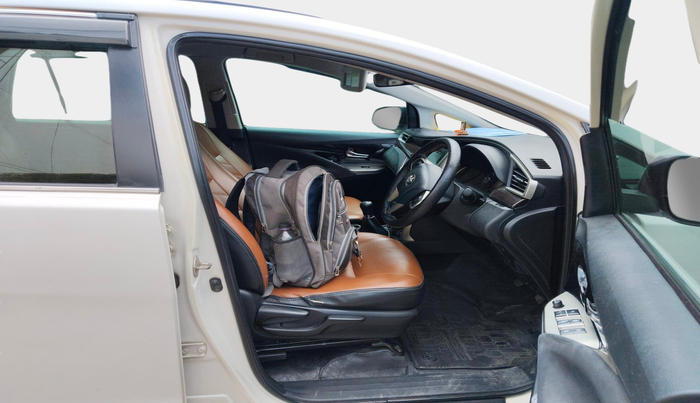 2018 Toyota Innova Crysta 2.4 VX 8 STR, Diesel, Manual, 1,23,500 km, interior