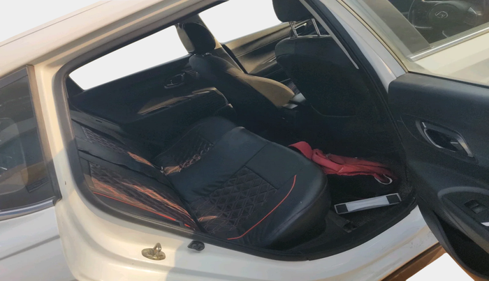 2022 Hyundai NEW I20 ASTA (O) 1.5 CRDI MT, Diesel, Manual, 82,836 km, interior