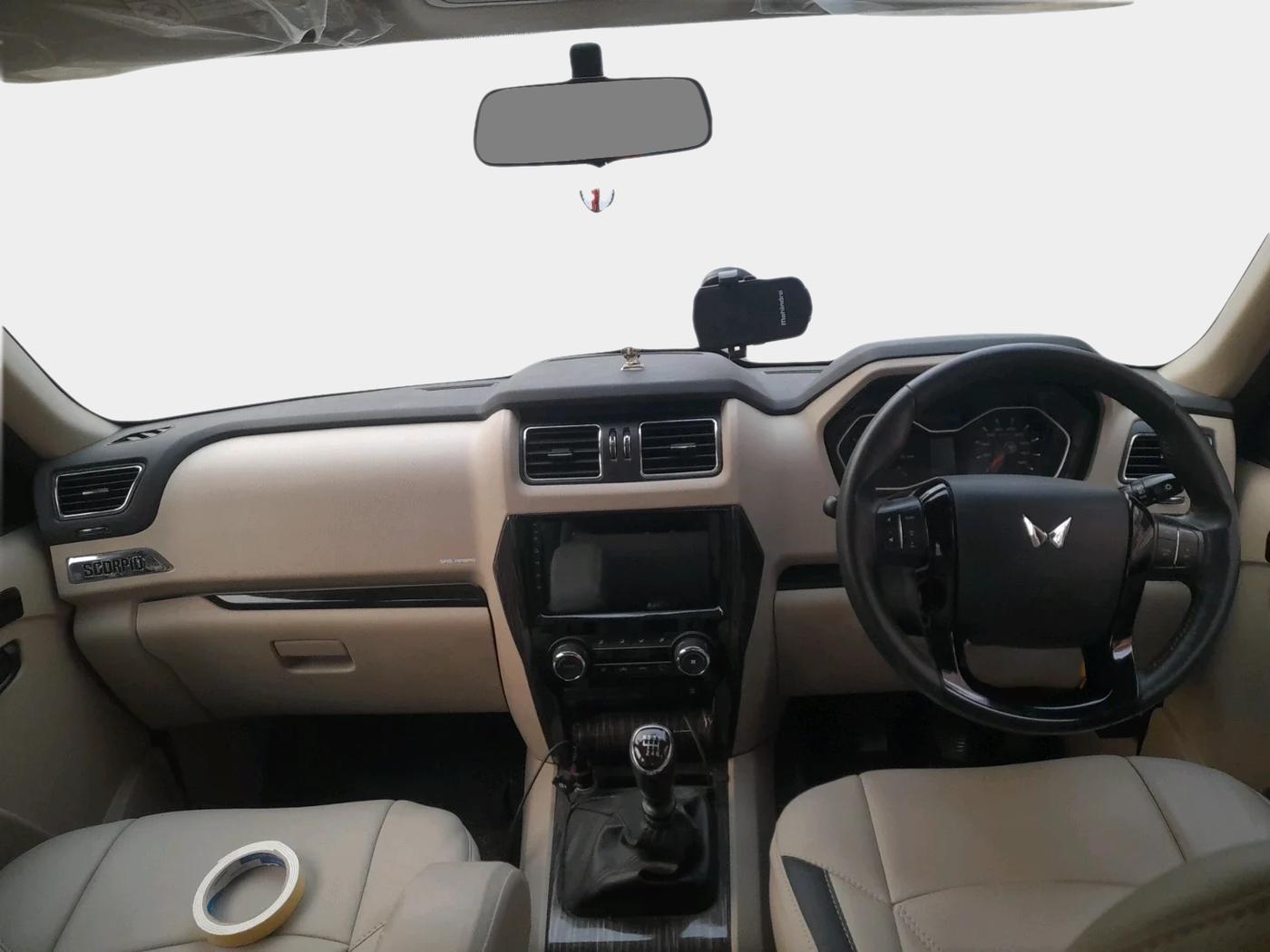 2022 Mahindra SCORPIO CLASSIC S11 7STR, Diesel, Manual, 42,143 km, interior