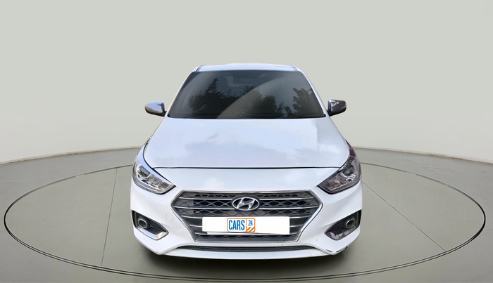 2018 Hyundai Verna 1.6 CRDI SX, Diesel, Manual, 2,04,361 km, exterior