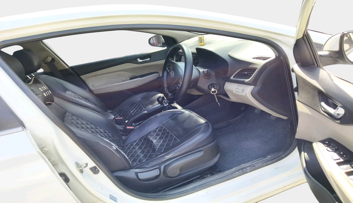 2018 Hyundai Verna 1.6 CRDI SX, Diesel, Manual, 2,04,361 km, interior