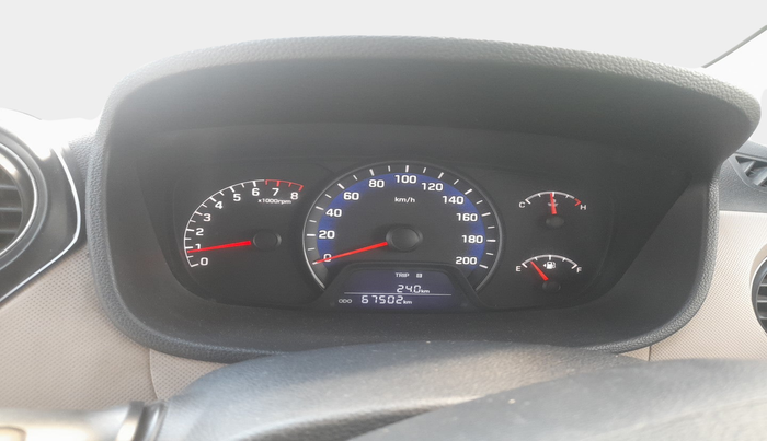 2014 Hyundai Xcent S 1.2, Petrol, Manual, 67,502 km, interior