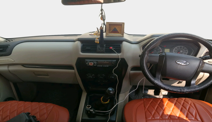 2017 Mahindra Scorpio S2, Diesel, Manual, 1,73,939 km, interior