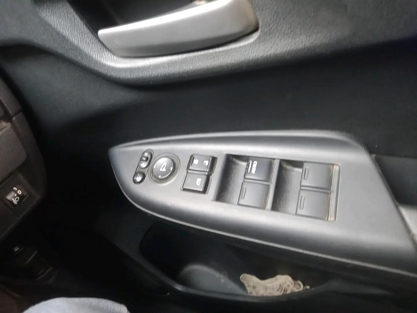 2018 Honda WR-V 1.5L I-DTEC VX MT, Diesel, Manual, 72,307 km, interior