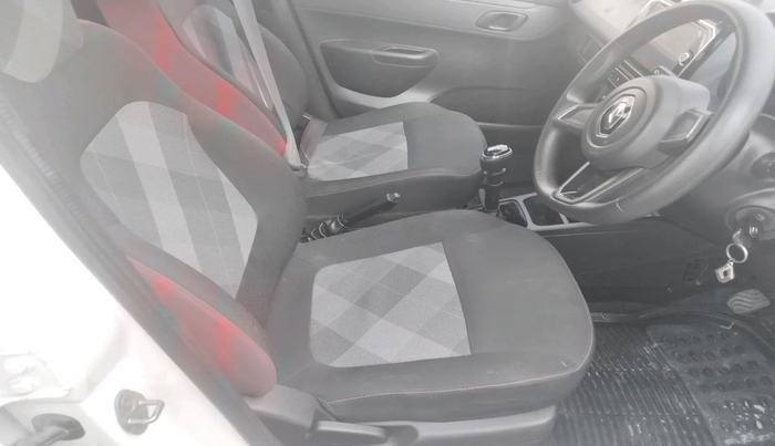 2021 Renault Kwid RXT 1.0 (O), Petrol, Manual, 9,615 km, interior