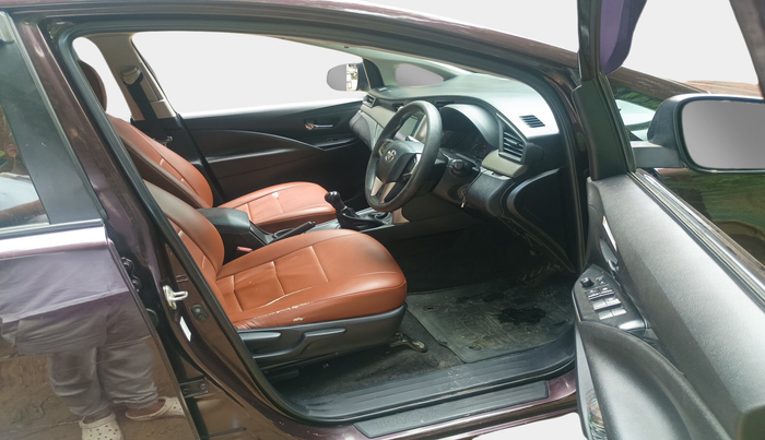 2020 Toyota Innova Crysta 2.4 GX 7 STR, Diesel, Manual, 1,53,104 km, interior