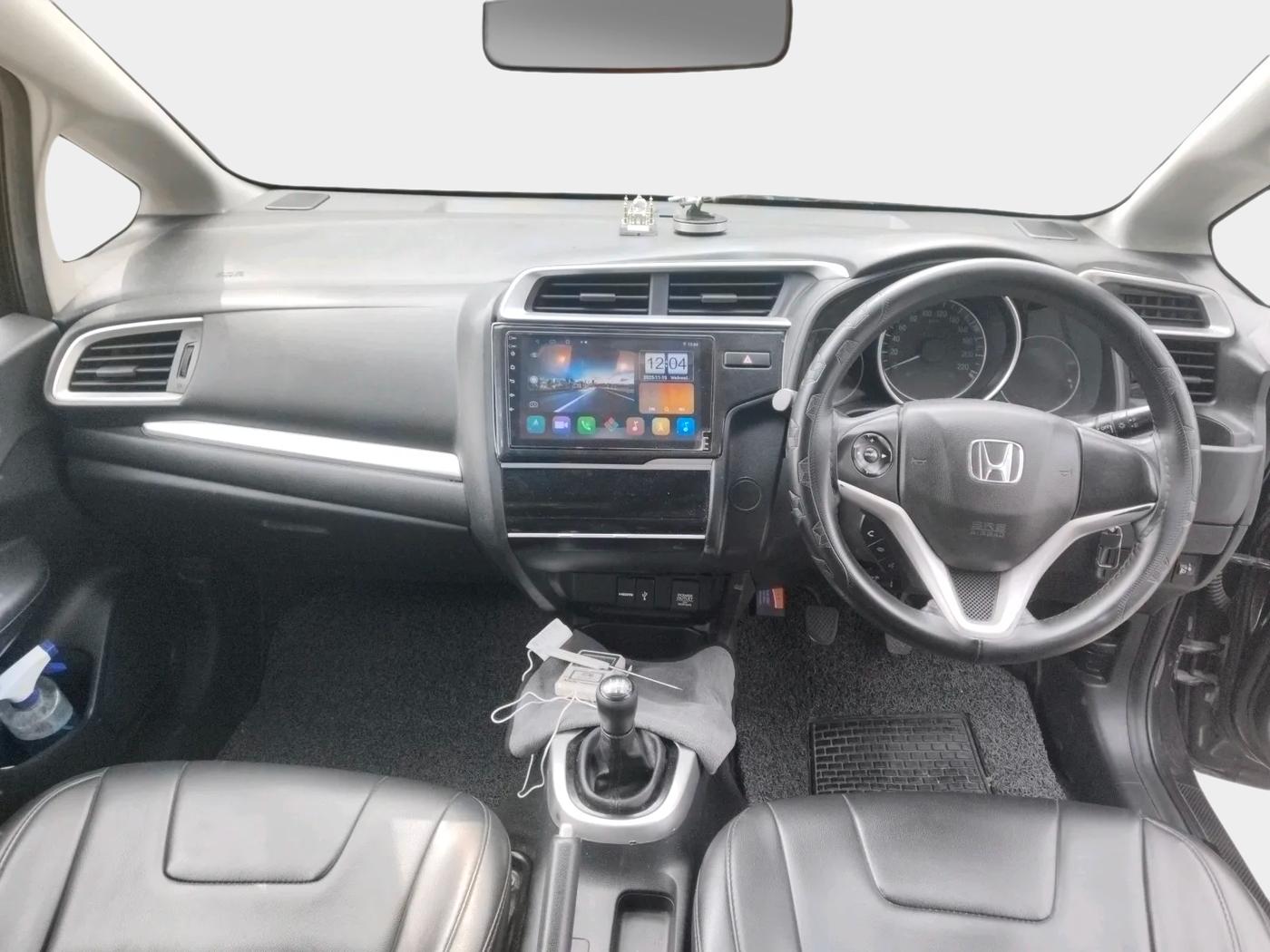 2018 Honda WR-V 1.2L I-VTEC VX MT, Petrol, Manual, 1,52,000 km, interior