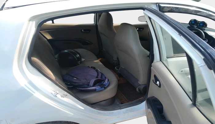 2011 Hyundai i10 MAGNA 1.2, Petrol, Manual, 92,008 km, interior