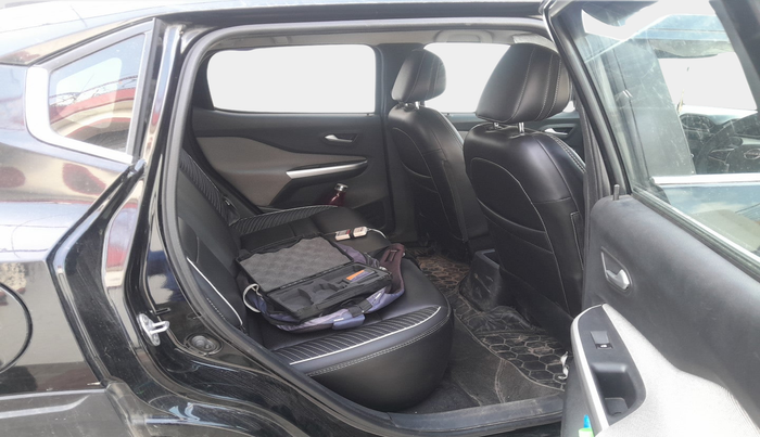 2023 Nissan MAGNITE XL, Petrol, Manual, 12,177 km, interior