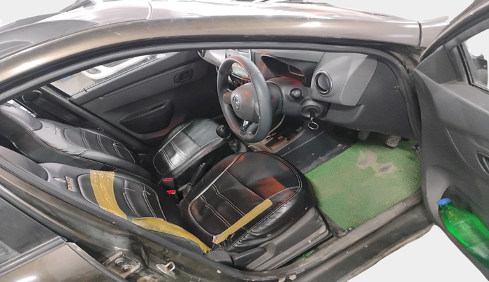 2016 Renault Kwid RXT 0.8, Petrol, Manual, 91,343 km, interior