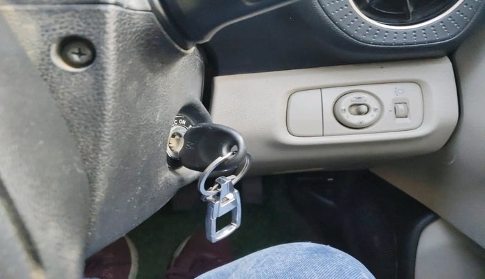 2019 Hyundai NEW SANTRO SPORTZ MT, Petrol, Manual, 94,359 km, interior