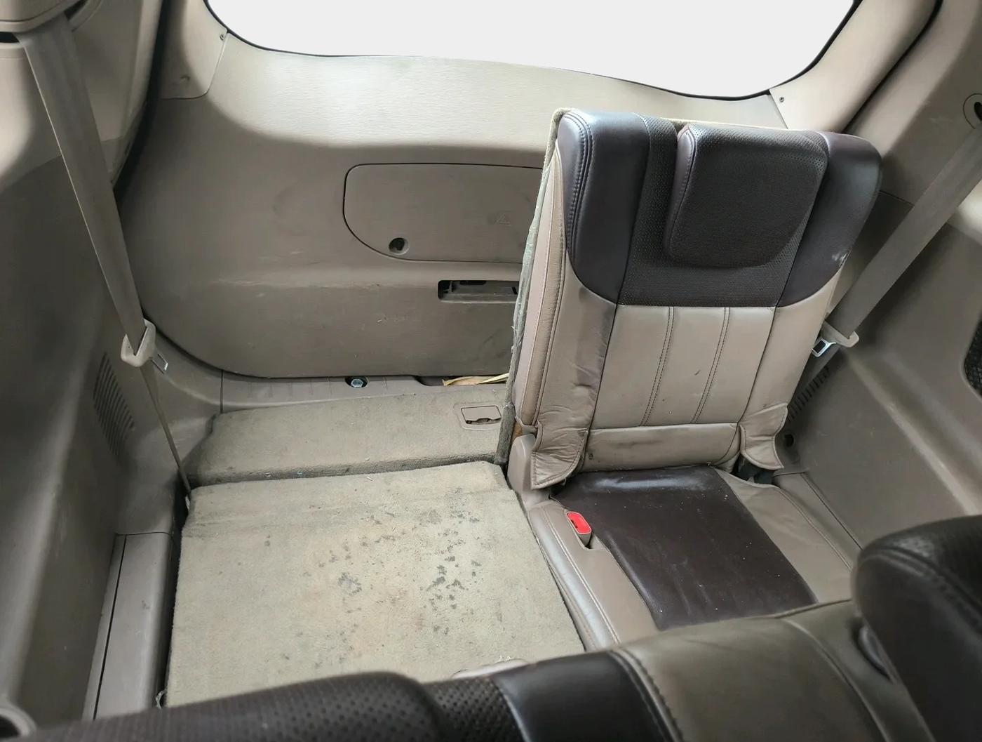 2014 Mahindra XUV500 W8, Diesel, Manual, 1,47,838 km, exterior