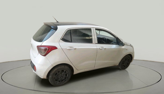 2018 Hyundai Grand i10 MAGNA U2 1.2 CRDI, Diesel, Manual, 1,08,386 km, exterior