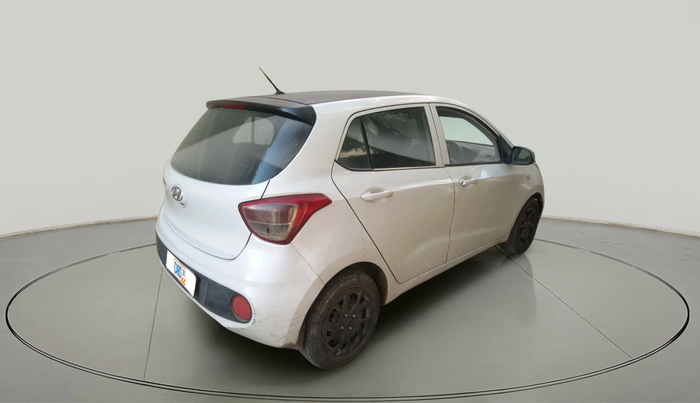 2018 Hyundai Grand i10 MAGNA U2 1.2 CRDI, Diesel, Manual, 1,08,386 km, exterior