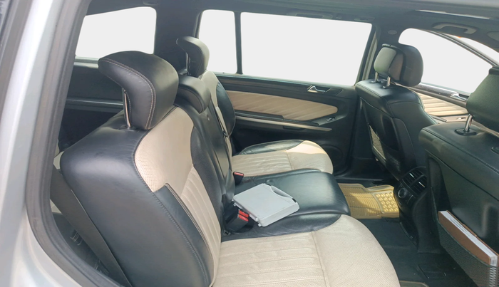 2012 Mercedes Benz GL Class 350 CDI Blue EFFICIENCY, Diesel, Automatic, 1,07,907 km, interior