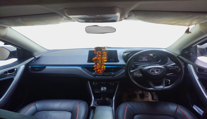 2023 Tata NEXON XM SUNROOF PETROL, Petrol, Manual, 57,554 km, interior