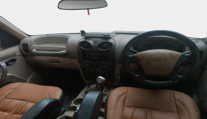 2011 Mahindra Scorpio VLX 2WD BS-III, Diesel, Manual, 82,776 km, interior