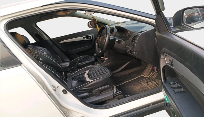 2020 Maruti Vitara Brezza ZXI, Petrol, Manual, 1,43,171 km, interior