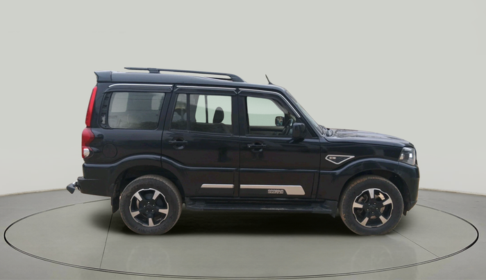 2022 Mahindra SCORPIO CLASSIC S11 7STR, Diesel, Manual, 91,280 km, exterior