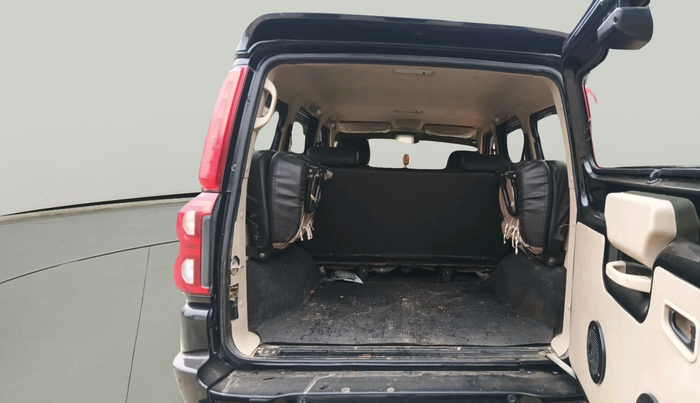 2022 Mahindra SCORPIO CLASSIC S11 7STR, Diesel, Manual, 91,280 km, exterior