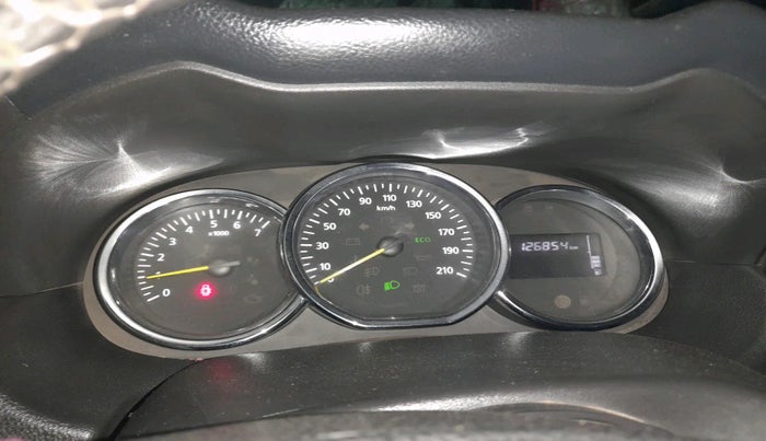 2018 Renault Duster 85 PS RXZ DIESEL, Diesel, Manual, 1,26,854 km, interior