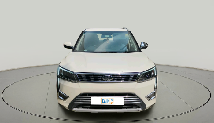 2019 Mahindra XUV300 W8 (O) 1.5 DIESEL AMT, Diesel, Automatic, 65,234 km, exterior