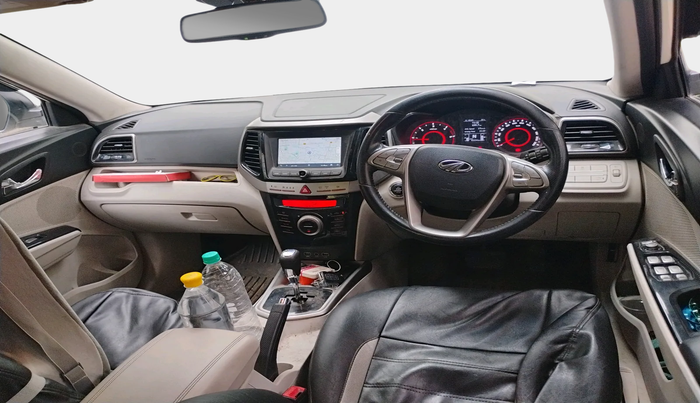2019 Mahindra XUV300 W8 (O) 1.5 DIESEL AMT, Diesel, Automatic, 65,234 km, interior
