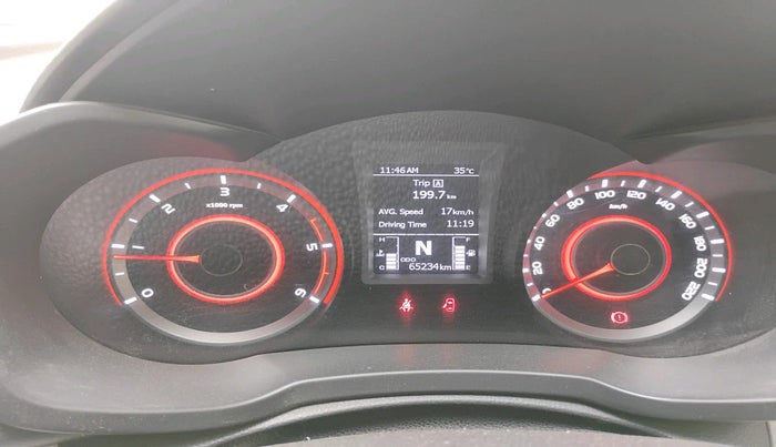 2019 Mahindra XUV300 W8 (O) 1.5 DIESEL AMT, Diesel, Automatic, 65,234 km, interior