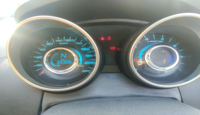 2020 Mahindra XUV500 W11, Diesel, Manual, 65,308 km, interior