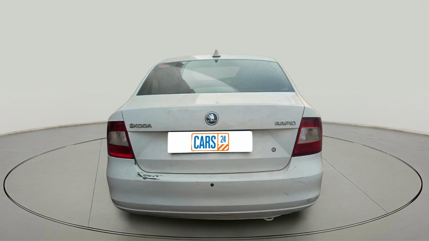 2015 Skoda Rapid AMBITION 1.5 TDI, Diesel, Manual, 1,24,738 km, exterior